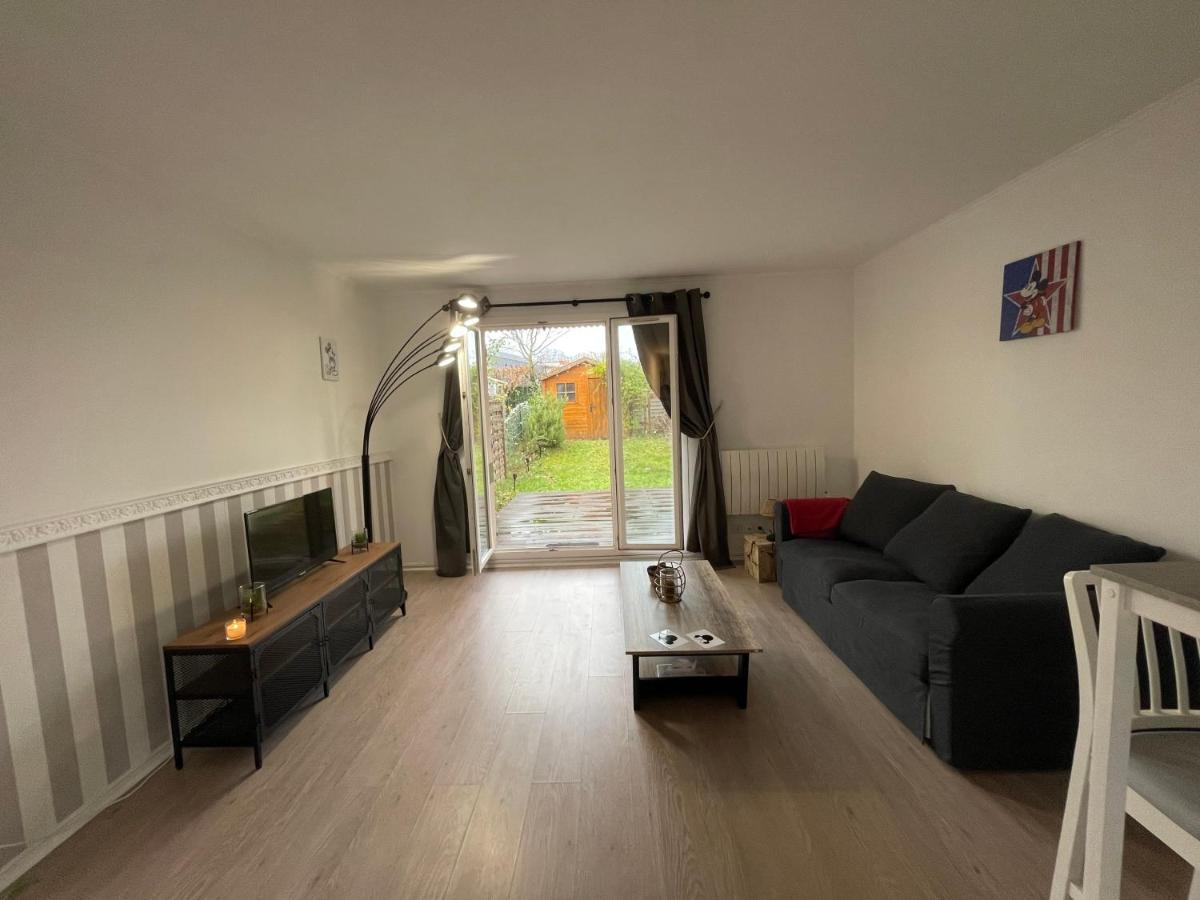 Studio Cosy A 10 Minutes De Disneyland Paris 贝利罗曼维利而 外观 照片